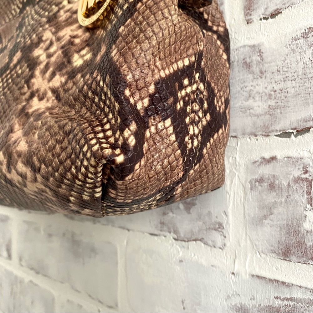 Michael Kors Python Embosed Jet Set Chain Large T… - image 6